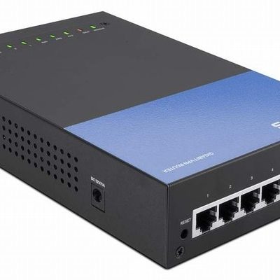 Business Gigabit VPN Router LINKSYS LRT214